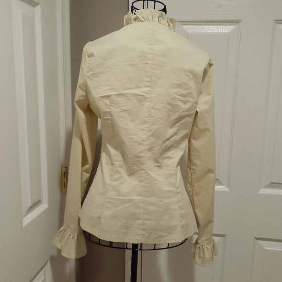 Ruffled blouse - Picture 3 of 5